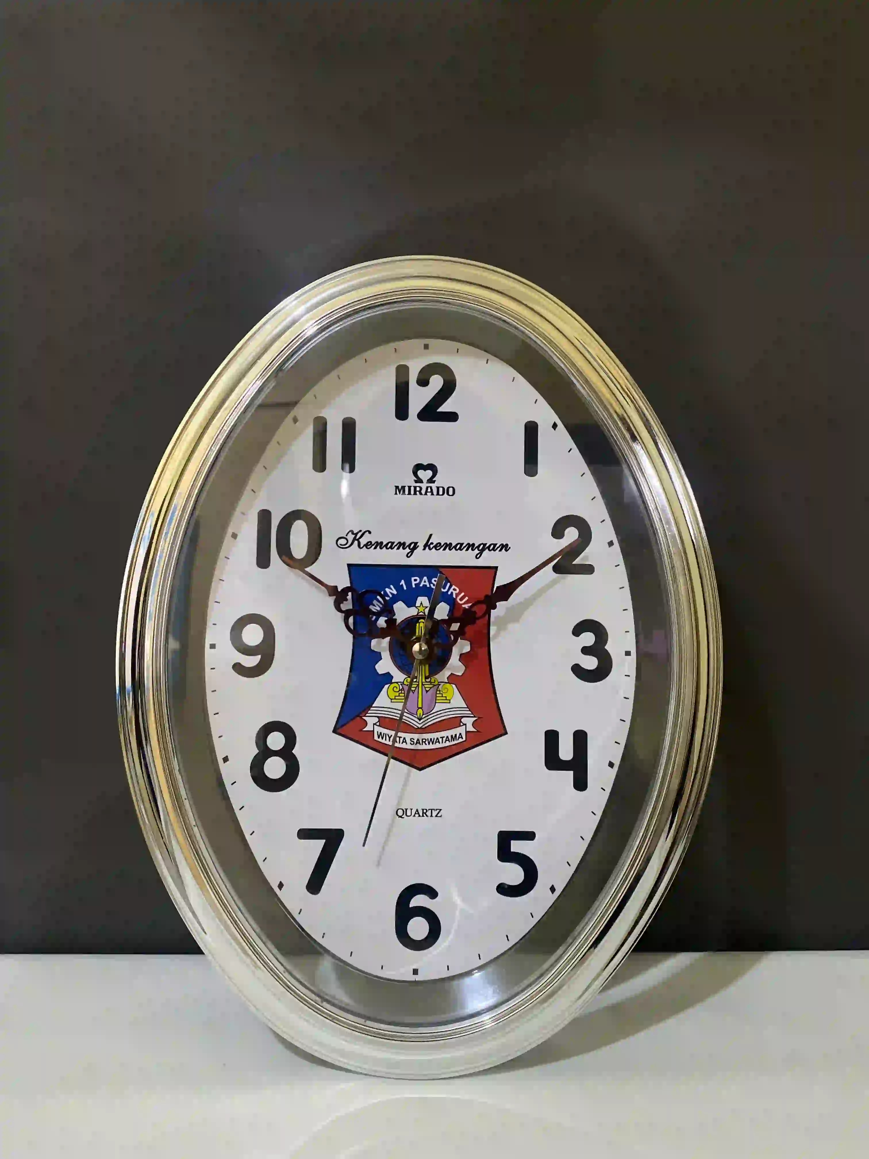 Jam Dinding Custom